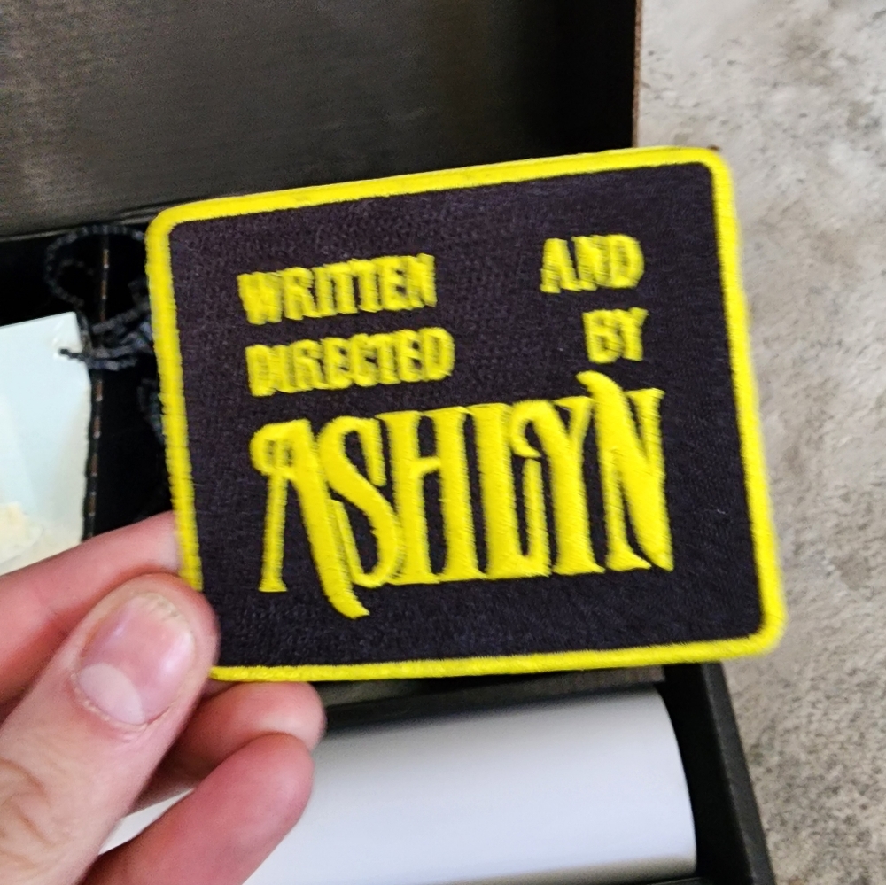 Ashe VIP Merch Box - Picture 5 of 8